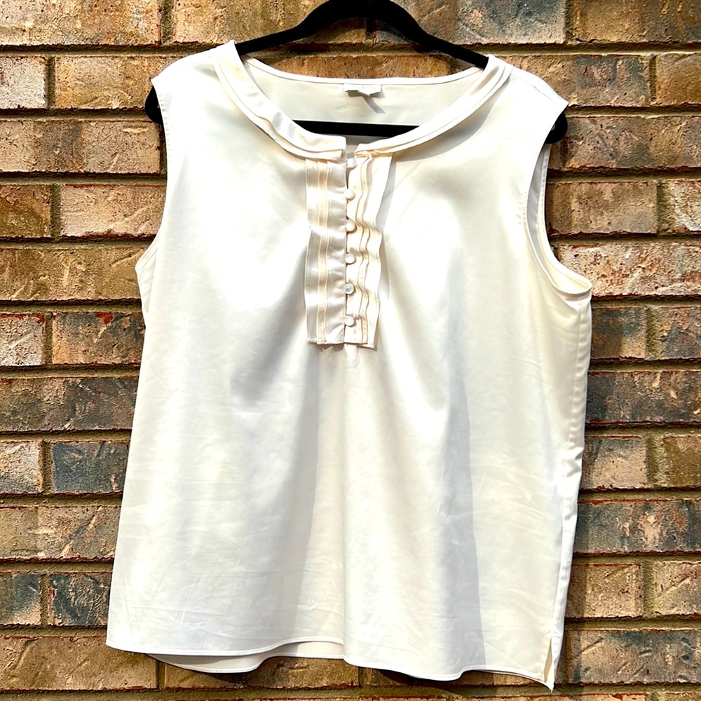 Talbots sleeveless blouse cream large